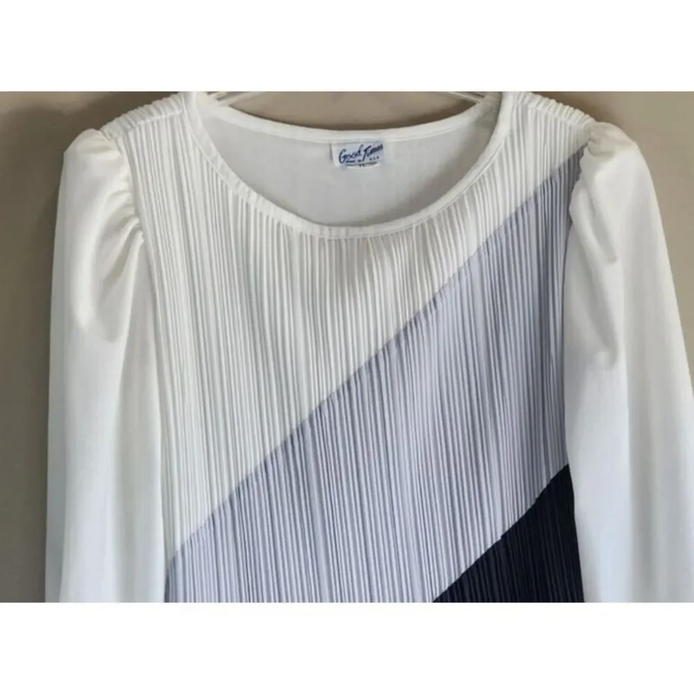 Good Times Dress size 10 / 12 Holiday Party Stylish Vintage Washable Made USA‎